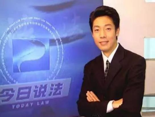 撒贝宁|她是撒贝宁的亲妹妹，39岁还没有未婚，如今还跟哥哥同台跳舞