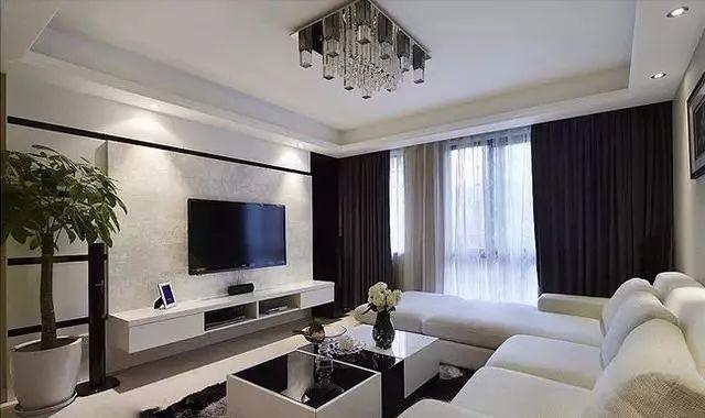 亲爱的，我们家客厅就这样装吧，宽敞、明亮、又大气！