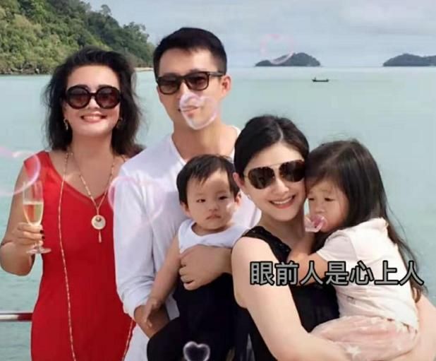 汪小菲|汪小菲带张颖颖回家照曝光，拍照时间在离婚前，被王思聪称嘴硬