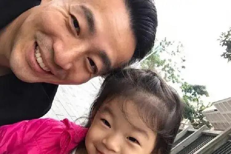 汪小菲|汪小菲深夜发文称想念女儿，离婚后首次回应要回孩子抚养权问题！