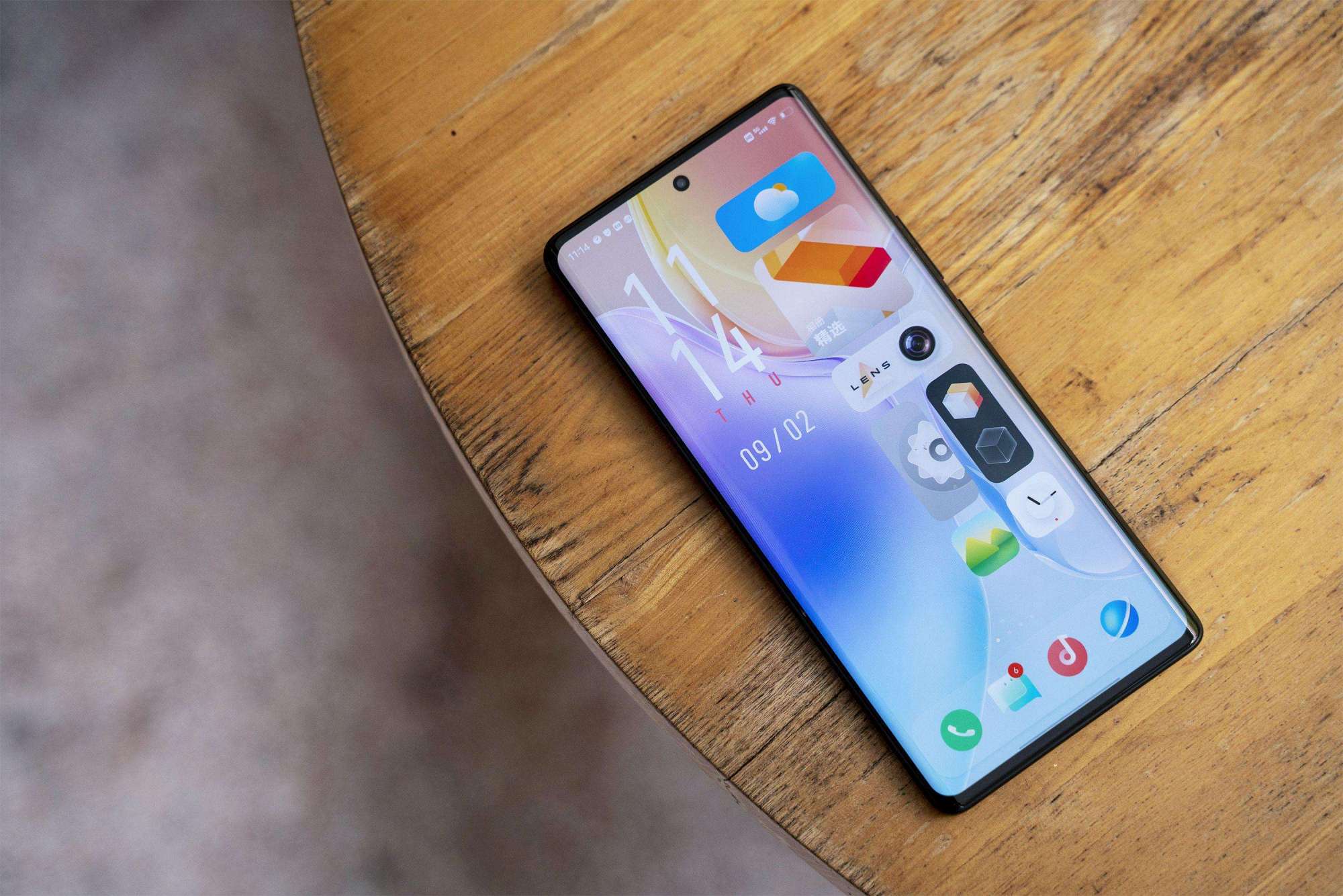 浏览器|为什么当初被捧上天的华为Mate40 Pro，突然就不火了？原因很现实