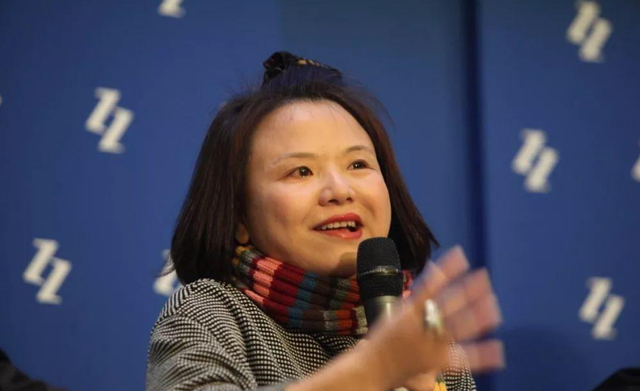 花颜有情兮 浙江女首善对我国诺而不捐，给美国捐近百亿，现却连工资都发不起