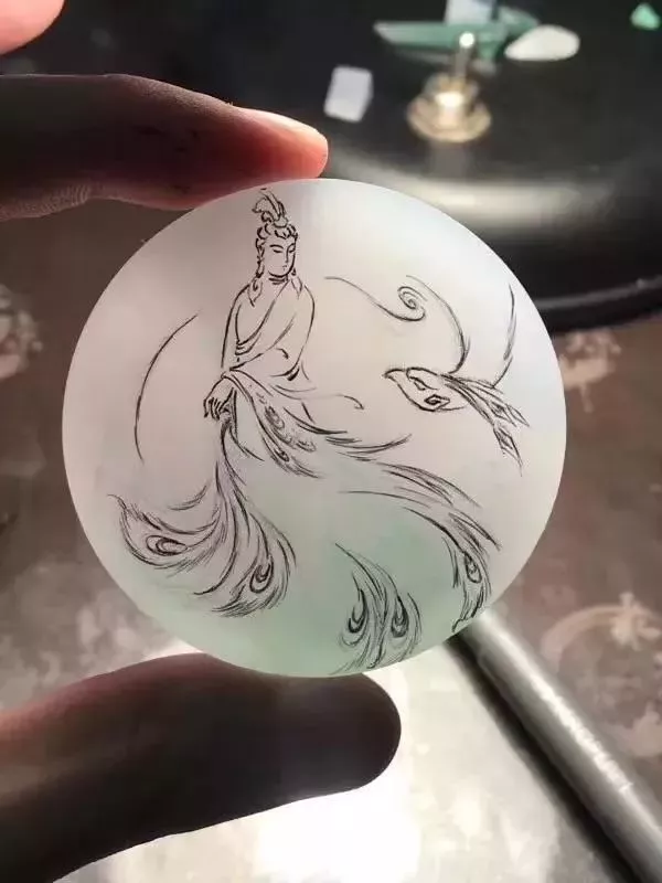 翡翠|当极品翡翠与精湛雕工碰撞后，每一件作品都让人赏心悦目！