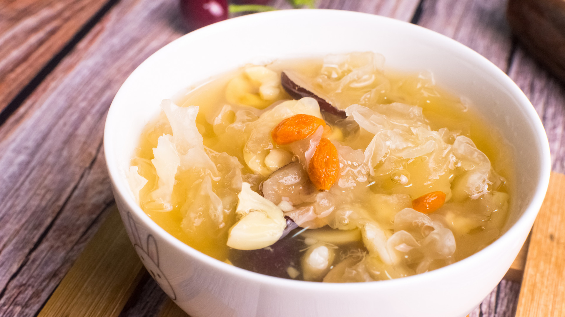 菁妈育儿|霜降后天气转冷,孩子穿衣、饮食、护理有讲究,做对了让娃少生病