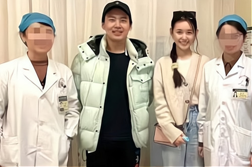 郭麒麟|郭麒麟公开撒糖：德云社少夫人，终于有了样子！