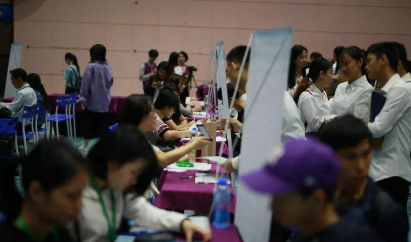 三方协议|就算辅导员再怎么催，“三方协议”也不能乱签，小心给自己惹麻烦