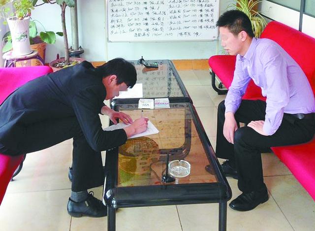 房产中介|为什么售楼处卖房子的大多是女性，而房产中介大多是男性呢？