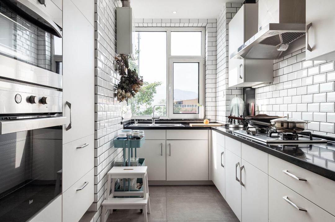 家居超人|青岛夫妻的新家，空间不大但格局方正，添加蓝色让空间变独特