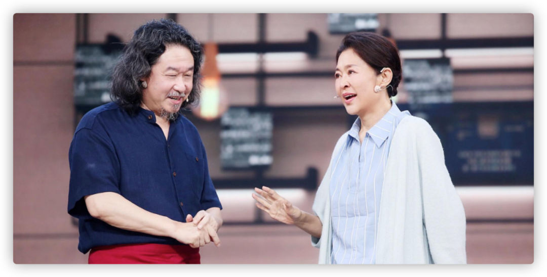 春晚|春晚13年，央视一姐私生活曝光：地下情8年、为赚钱卑微下跪