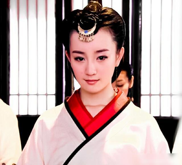 知否知否应是绿肥红瘦|当琼瑶女郎遇上金庸女郎，秦岚佘诗曼平分秋色，王艳陈红被抢风头