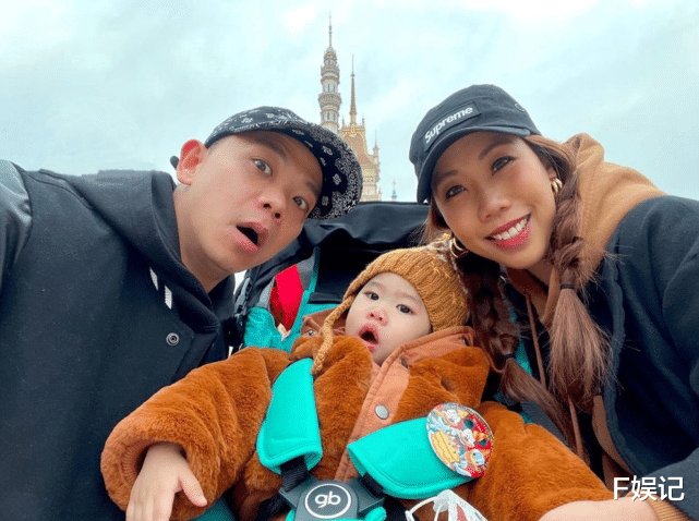 林子善|TVB男艺人林子善携妻为女儿庆祝2岁生日 一家三口去游乐场游玩庆祝