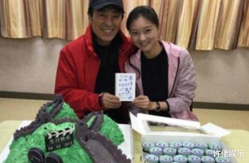 萧亚轩|老牛吃嫩草的7个明星， 萧亚轩还不算最猛，她们一个比一个厉害