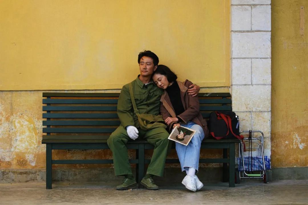 黄轩|36岁的黄轩突然悟了:我不再发朋友圈,开始接纳孤独