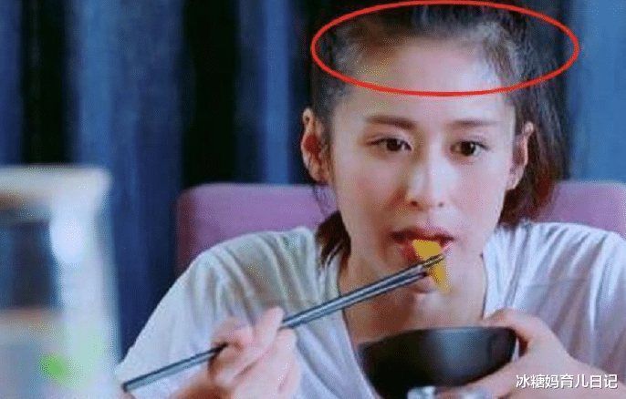 袁咏仪|同是坐月子，袁咏仪天天洗头，谢娜忍了42天，如今差距明显