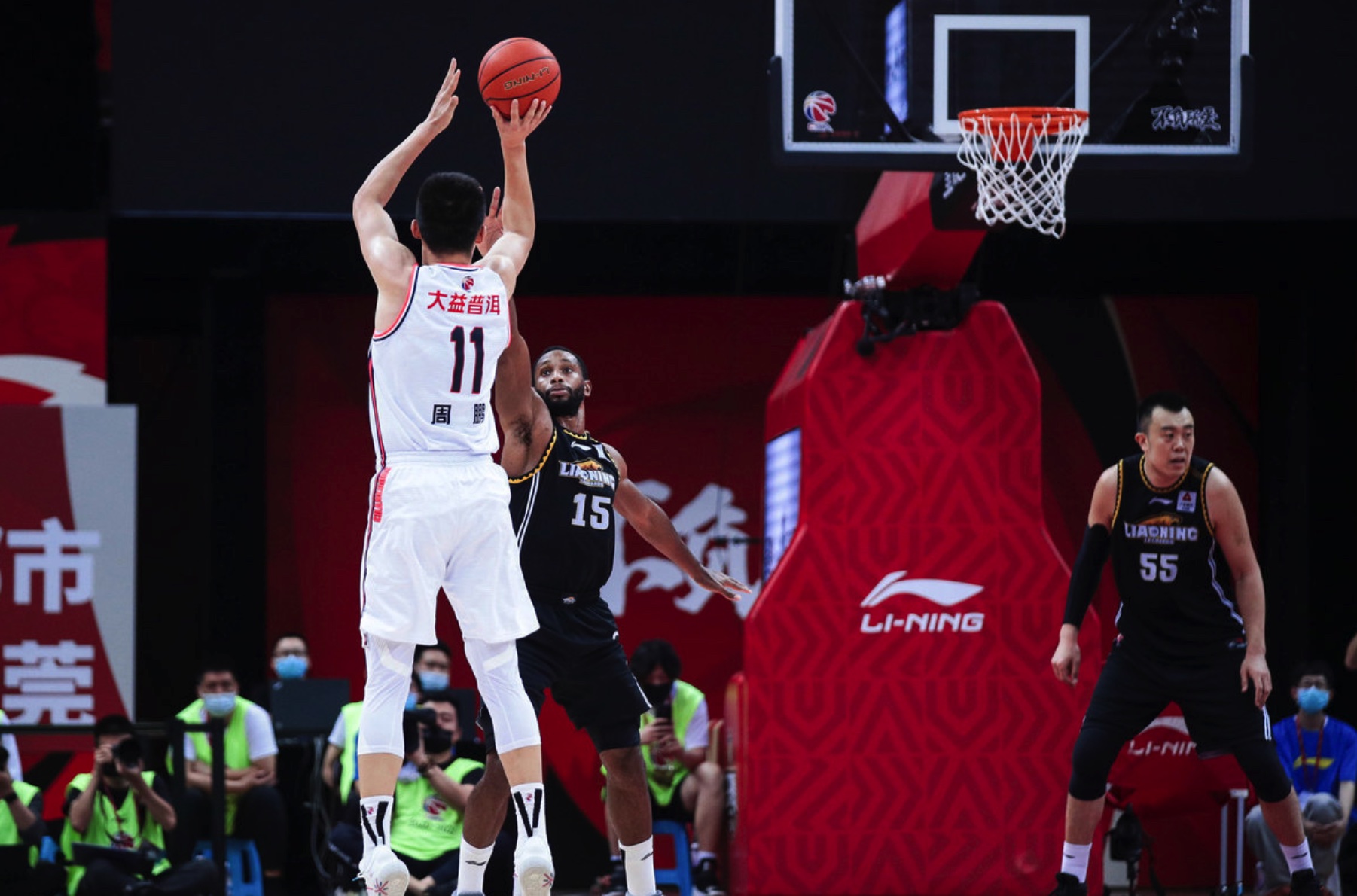 廣東男籃|廣東喜提11個總冠軍，杜鋒當場痛哭，遼寧全隊失落提前退場