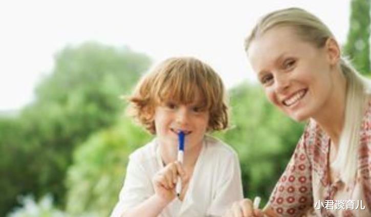 小君谈育儿|期末考试之前，聪明的爸妈帮小孩子复习，简单又有效！