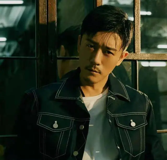 张艺谋|33位80后男演员现状: 6人自毁星途，谢霆锋胡歌赵又廷领跑