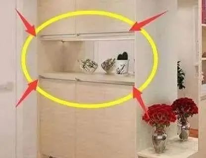 进门处见这4种东西,财神爷见了都会绕道走,男人一辈子翻身难!