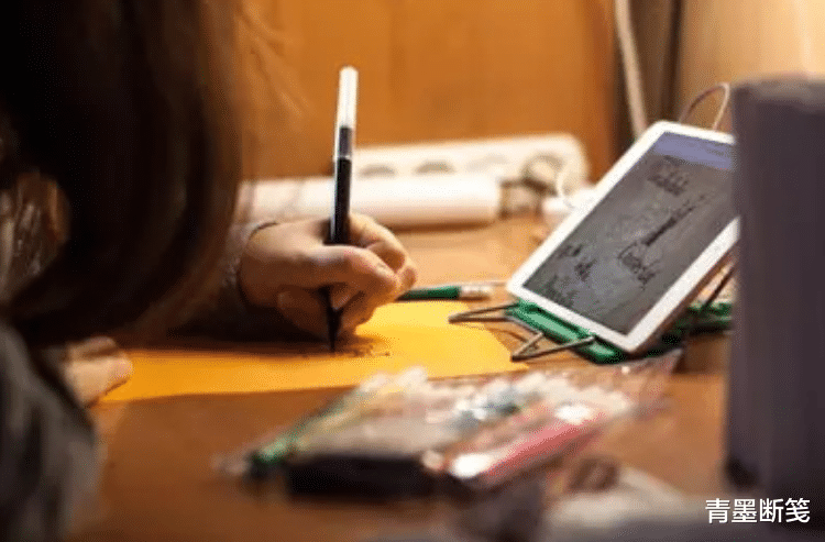 工人|此处不留爷，自有留爷处？“提桶跑路”为何会演变成一种社会常态