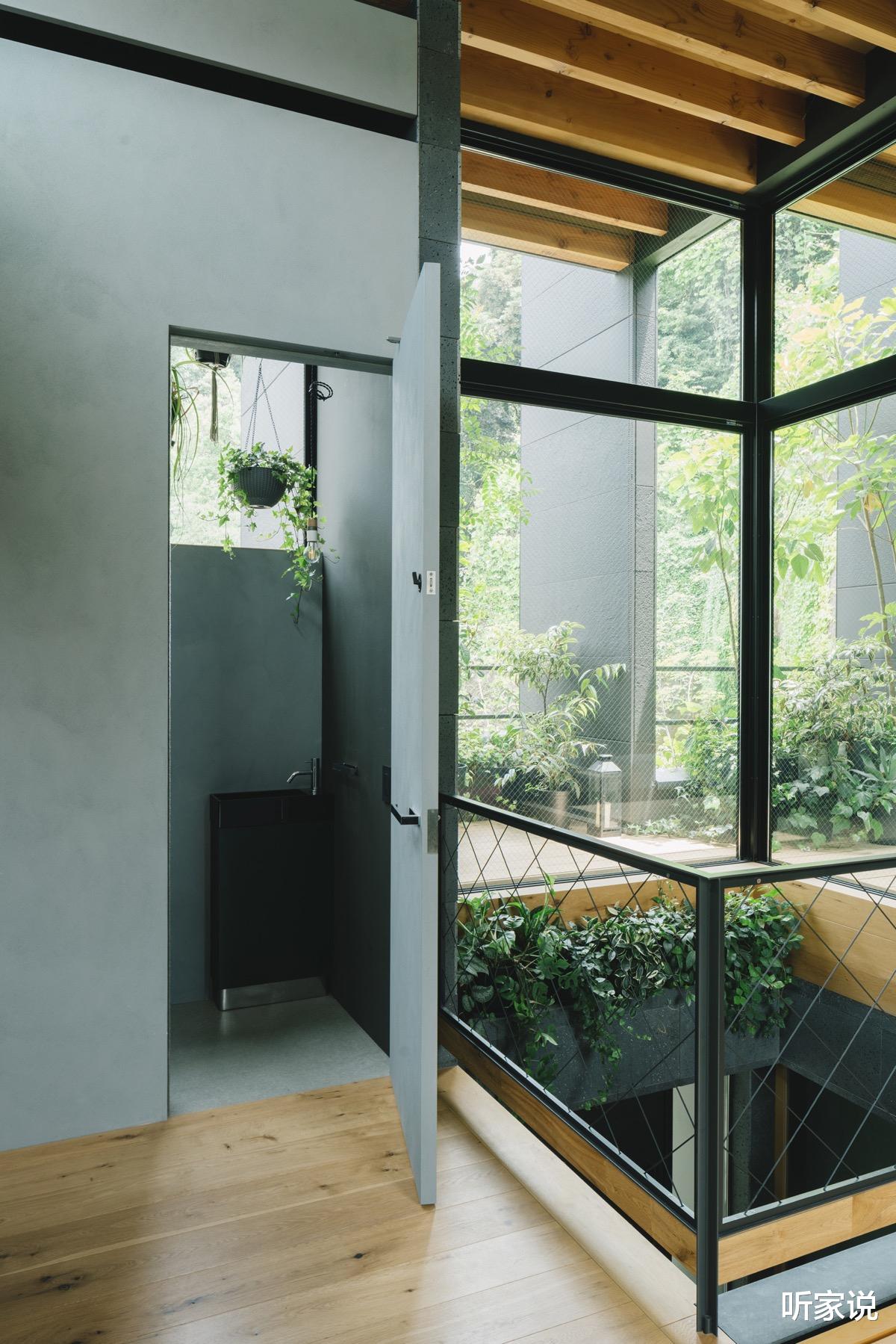 听家说|日本34岁单亲妈妈自律生活:独自抚养俩儿子,把家收拾得一尘不染