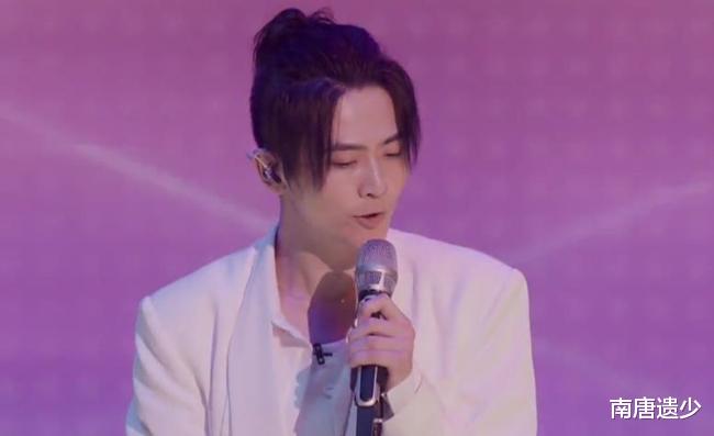 张哲瀚|网曝《披荆斩棘的哥哥》淘汰名单，背景咖全晋级，欧阳靖成意难平