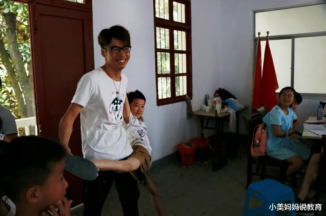 穿衣搭配|你了解中考5年制“定向师范生”吗？毕业后安排就业，但有个缺点