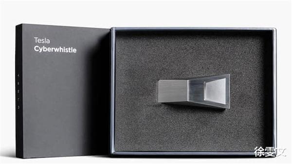 苹果|马斯克嘲讽苹果擦屏布智商税!特斯拉上架50美元皮卡哨子 瞬间售罄