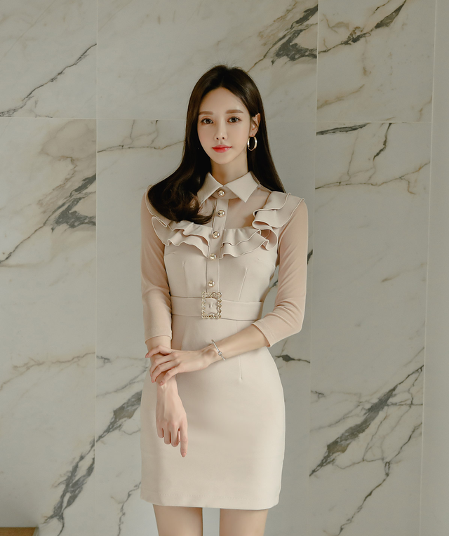 壹品穿搭|女神孙允珠时尚写真:奶油纽花波纹透丽维也纳礼裙