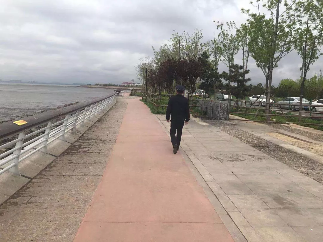 态度青岛 学党史转作风办实事 李沧综合执法局兴城路中队扎实开展执法行动