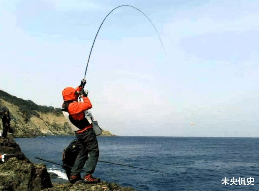 |1.4亿人在钓鱼？70%是男性？产业规模超千亿，男人的钱更好赚