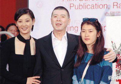 老明星|收养孤儿的5位明星，她最狗血了，养女竟然抢走了自己的丈夫