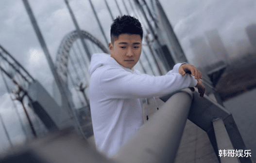 散打哥|白小白反超散打哥坐上“ks二哥”位置，散打哥自嘲成为ks五哥