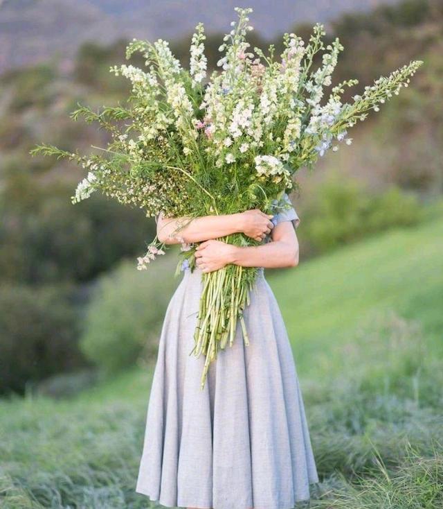 泡沫说情感|心理学：哪个画面让你闻到恋爱的味道? 测你和他还要纠缠多久?