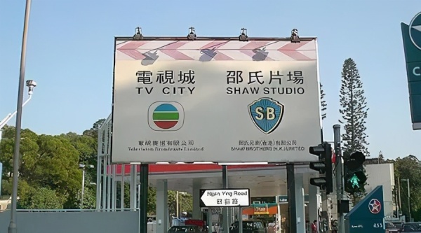 中国电影|一部《李焕英》，就能让中国电影工业倒退50年？