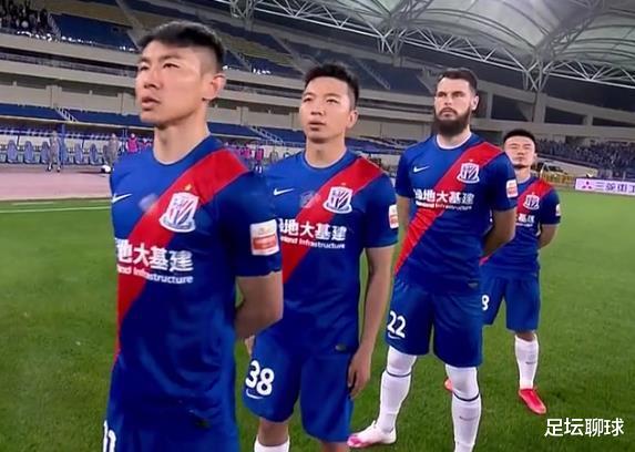 上海申花|中超巨大誤判！明顯點球犯規裁判不判，VAR也不介入，申花虧大了