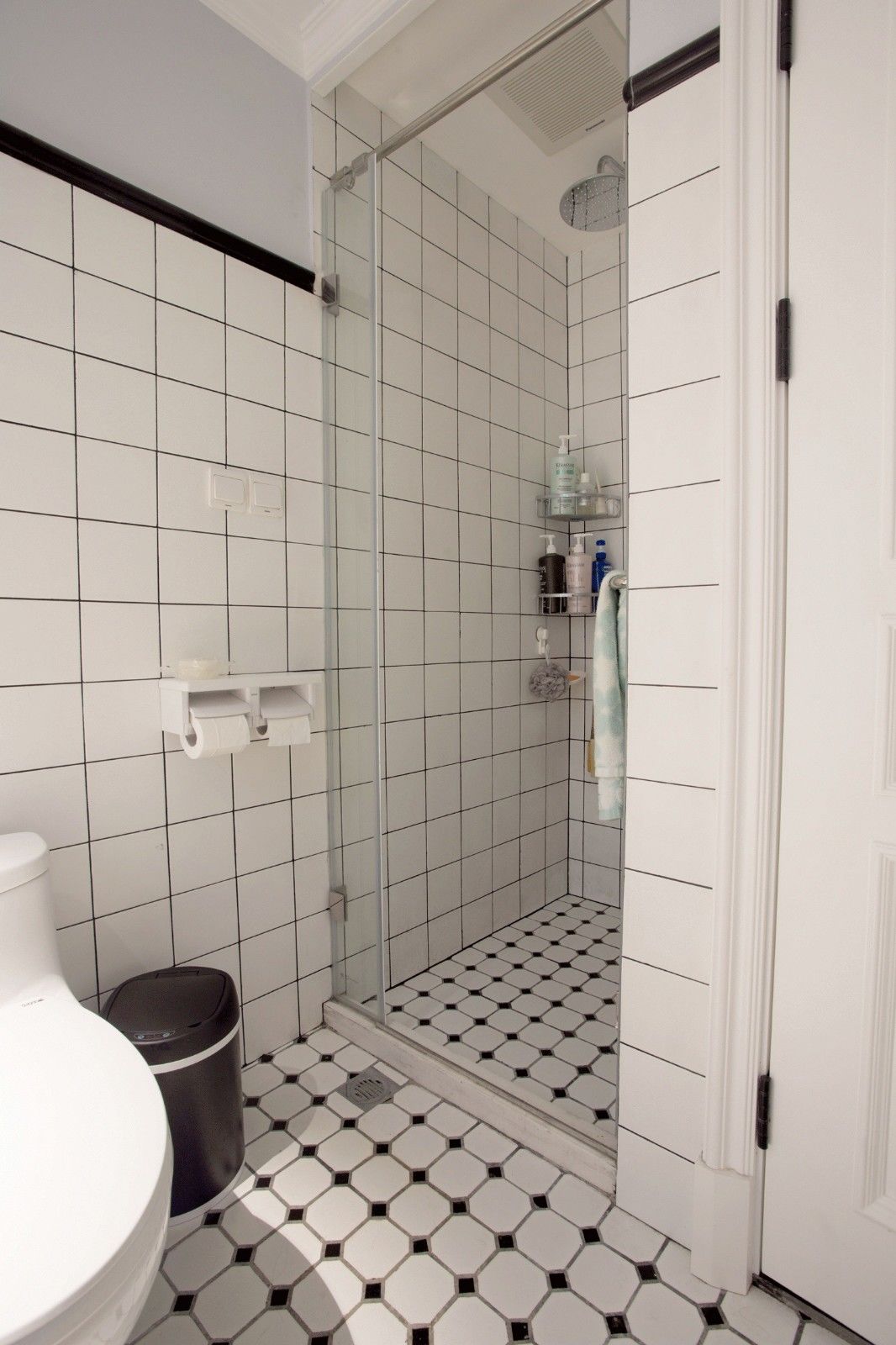 家居超人|年轻小夫妻的家，添加粉红色和圆形波点，满屋都是文艺青春的气息