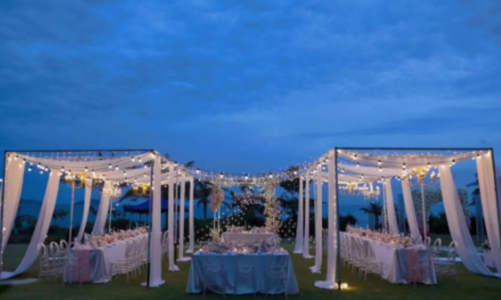 富二代|她美的王思聪遇到也得舔狗！老公却丑得像一桩冤案，她到底图他啥