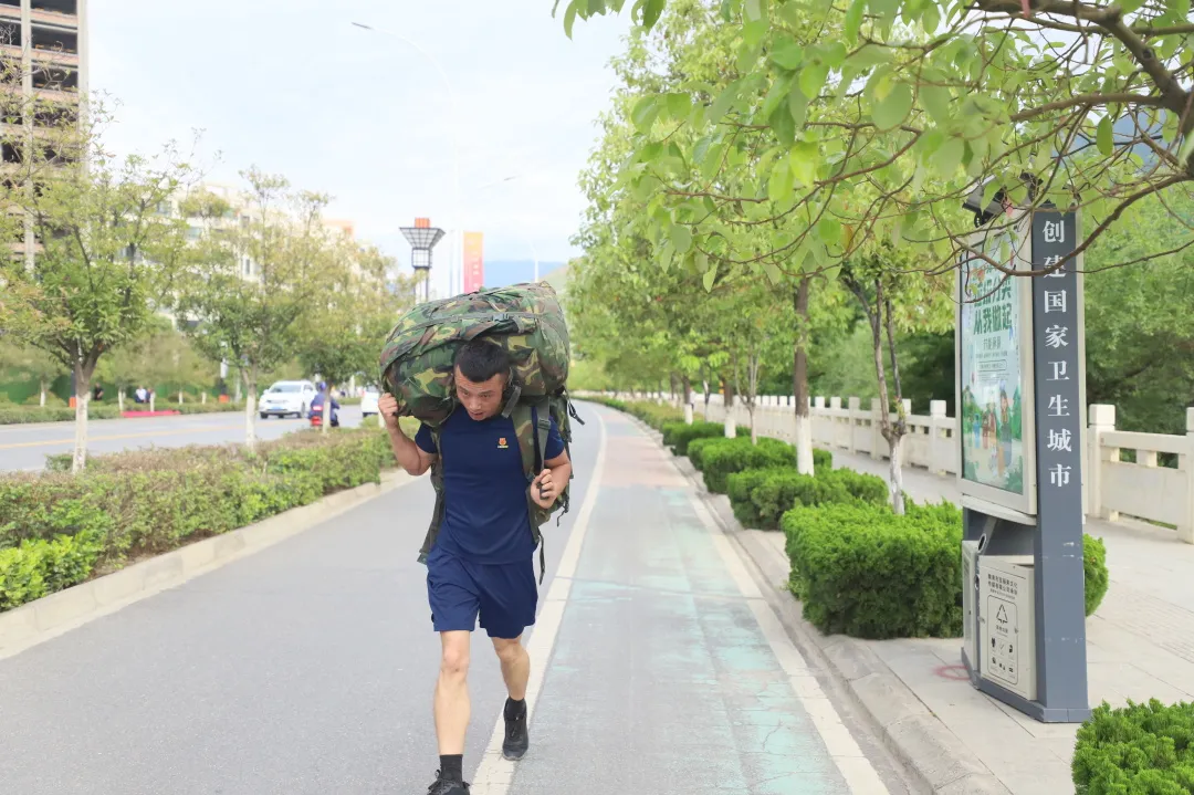 甘肃森林消防 淬火加钢   首批招录消防员晋级培训纪实