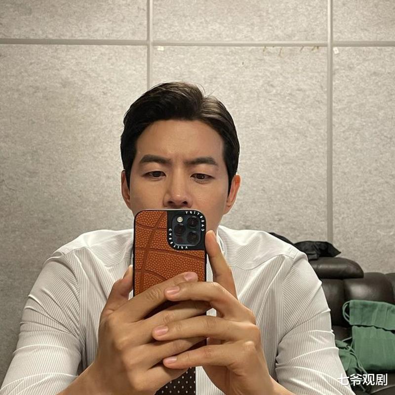 赵薇|接手《顶楼》的男人是他，SBS的金九大戏能否压轴成功