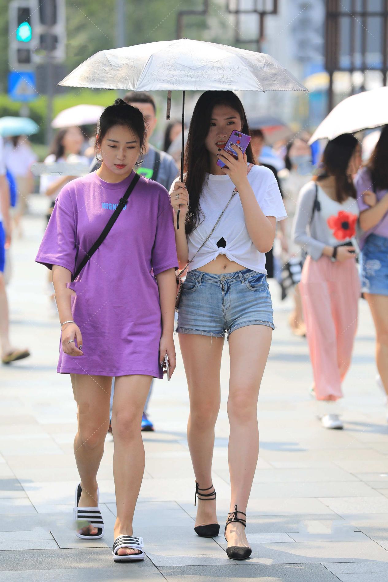 穿衣搭配|清凉甜美的极简套装，简约舒适，好看又百搭