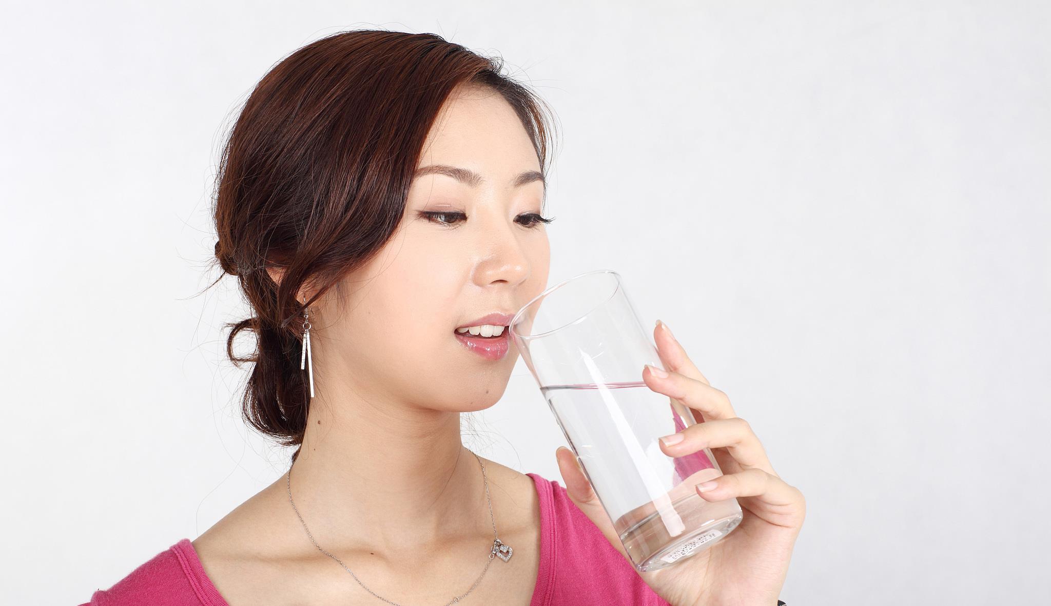 血糖|血糖偏高不能吃鸡蛋?医生提醒:若想稳定血糖,3种食物要少吃