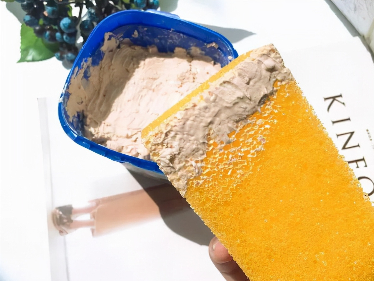 厨房不一定越大越好！瞧瞧年轻人的布置，干净整洁无异味