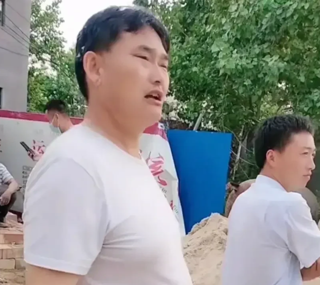 朱之文|朱之文带儿媳看新房，陈亚男喜笑颜开，新盖二层小楼供小两口居住