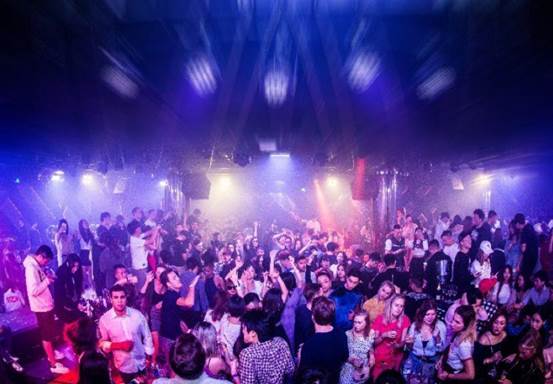 ktv|KTV陪酒女生那么多，最后都嫁给了谁？3位职业女陪说出经历