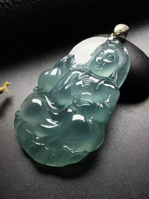 翡翠|翡翠不敢买？只是因为你不了解