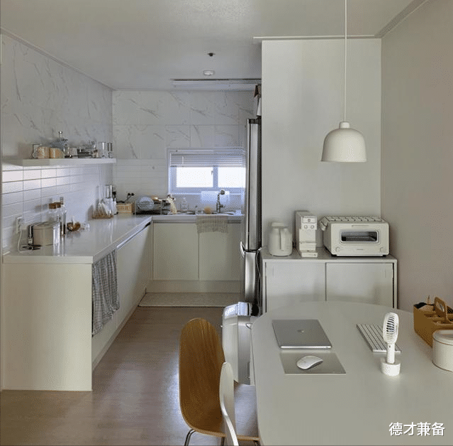 德才兼备|韩国主妇的治愈之家，全屋清爽干净，强大的收纳和清洁值得学习