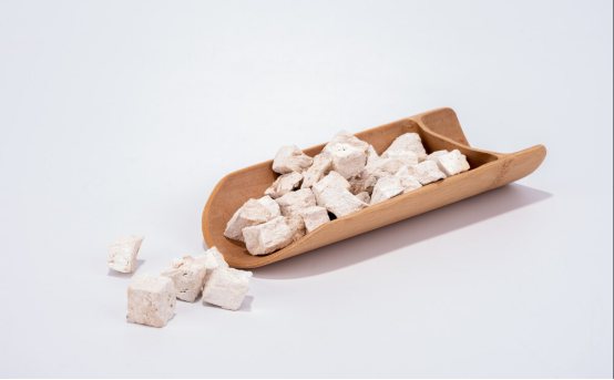 小思医生|熬夜伤肝并非谣言，经常熬夜，身体若无3个“异常”，肝或还不错