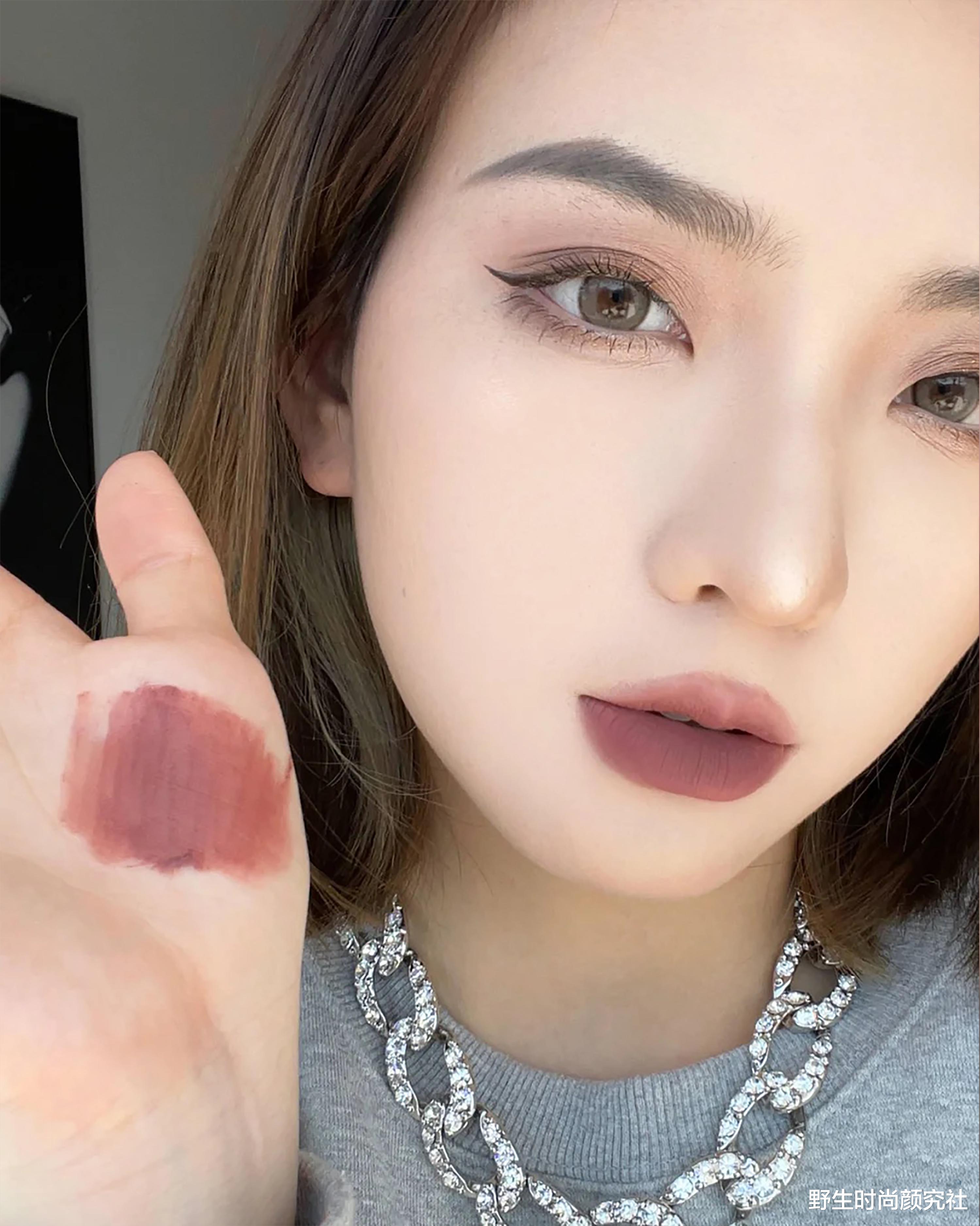 鸡胸肉|黄黑皮女生盲买都不出错的4支口红，丝滑不拔干，超显白