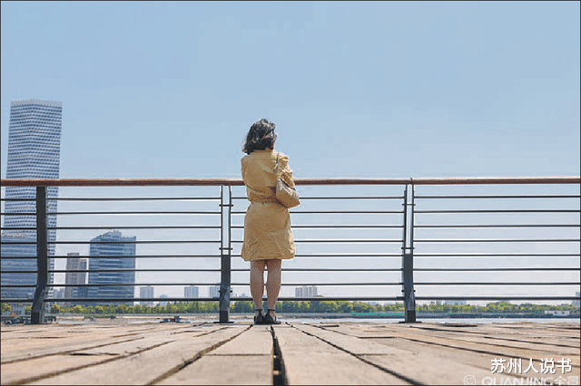 苏州人说书 在歙县民舍里遇到一个女人，是老板他娘，又是做保洁的……