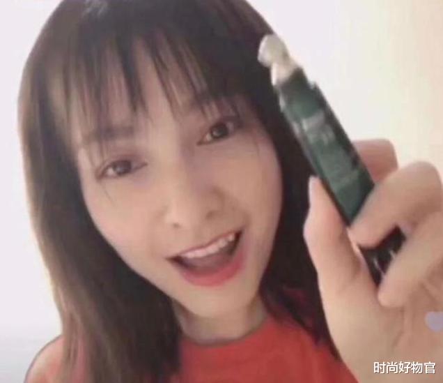 |景甜晒屈臣氏“断货王”,吴昕:已用2年,李佳琦:眼霜界阿玛尼